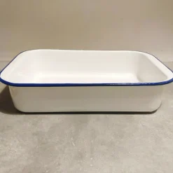 Plat à four émail blanc liseré bleu