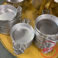 Plat à œufs en aluminium