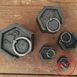 Poids hexagonaux en fonte