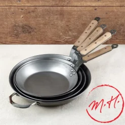 Poêle Minéral avec manche en bois de hêtre