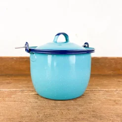 Pot à bouillon à anse en email turquoise