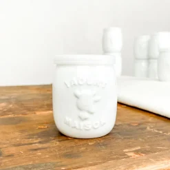 Pot de yaourt en porcelaine