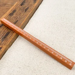 Règle en bois 20cm