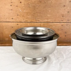 Saladier à pied en inox