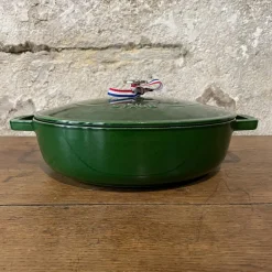 Sauteuse en fonte vert basilic