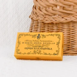 Savons à l'amande - Santa Maria Novella (x3)