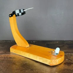 Serre-jambon en bois