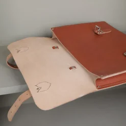 Serviette en cuir type cartable