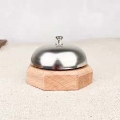 Sonnette de comptoir socle bois