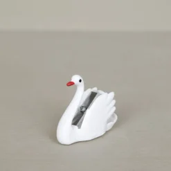 Taille crayon cygne