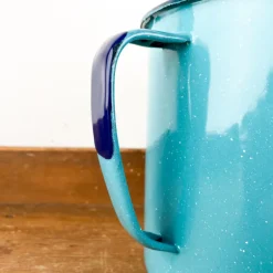 Tasse "Bouilloire" en émail turquoise