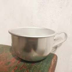 Tasse en aluminium
