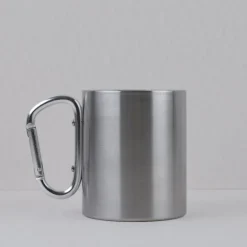 Tasse inox avec anse mousqueton