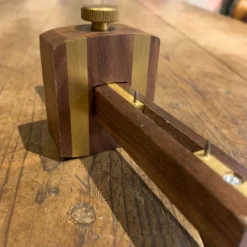 Trusquin en bois de rose