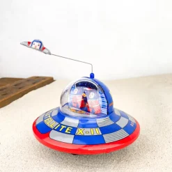 Vaisseau spatial bleu mécanique
