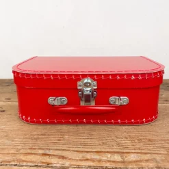Valise rouge en carton
