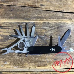 Victorinox Swisschamp