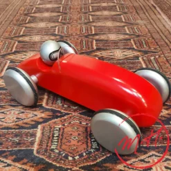 Voiture speedster en bois rouge